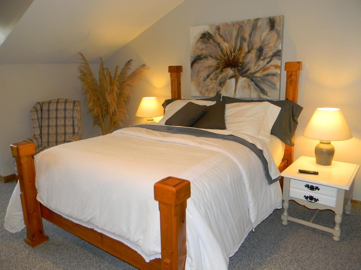 Jordan Lake B & B New Hill Екстер'єр фото