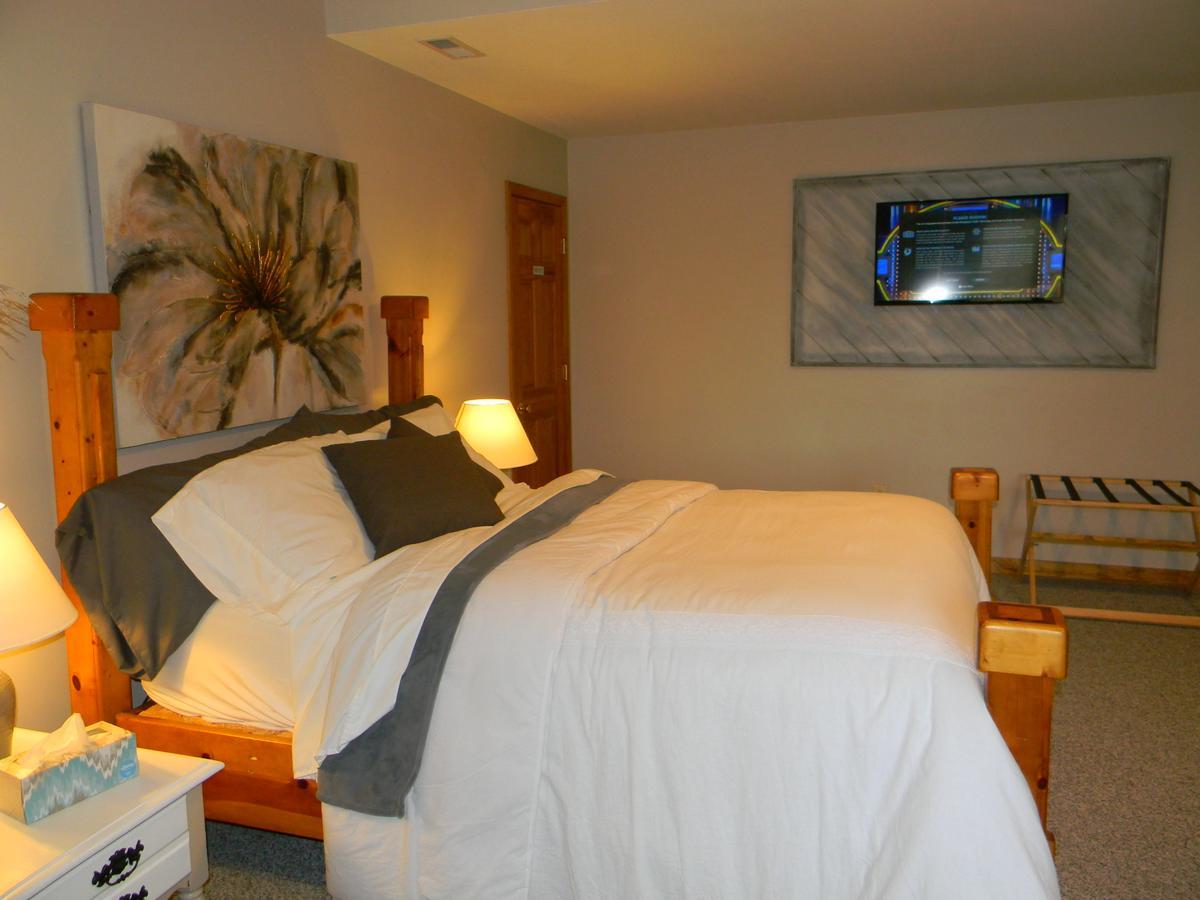 Jordan Lake B & B New Hill Екстер'єр фото